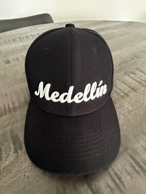 Medellín Script Embroidered Black Cap